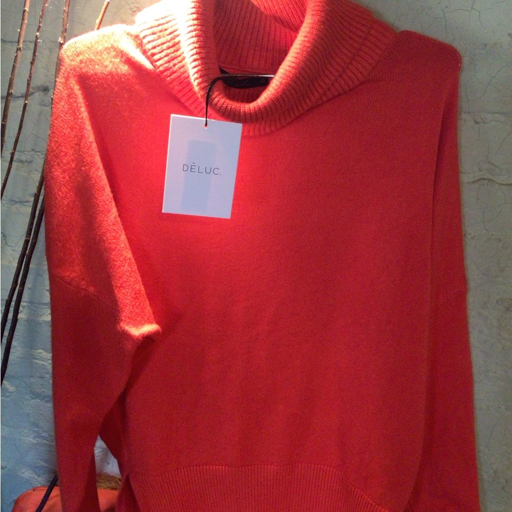 NeW! DELUC Trento turtleneck papaya  sweater